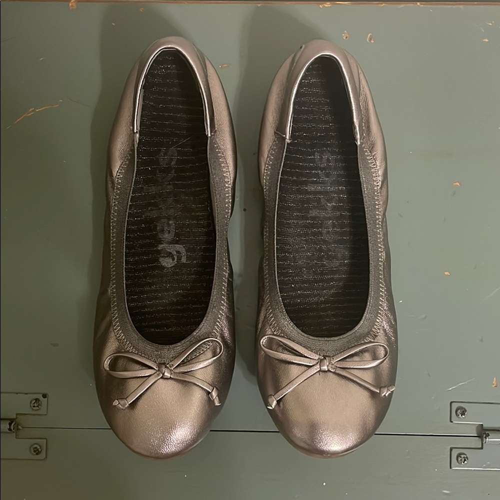 VIONIC Matira Womens Silver Pewter Leather Bow Ballet Flats